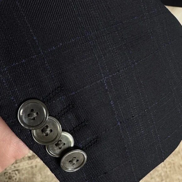Hugo Boss Janson 6 Lanificio Tesse Biella Wool Navy Blue 2 Button Blazer Sz 42R - Picture 4 of 16